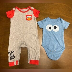 Isaac Mizrahi Loves Sesame Street 12 month Bodysuit Romper Elmo (0238)